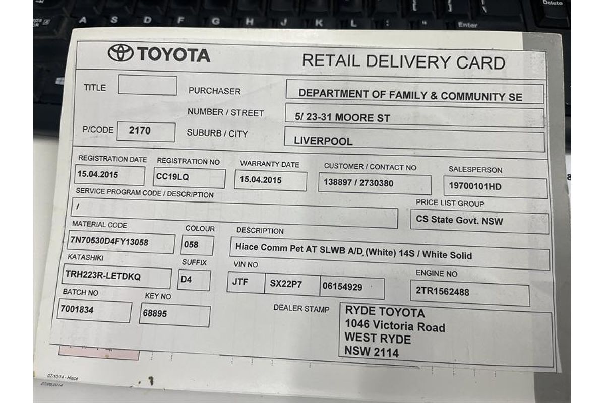 2015 Toyota Hiace Commuter TRH223R ELWB High Roof