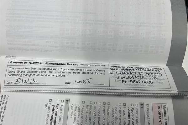 2015 Toyota Hiace Commuter TRH223R ELWB High Roof