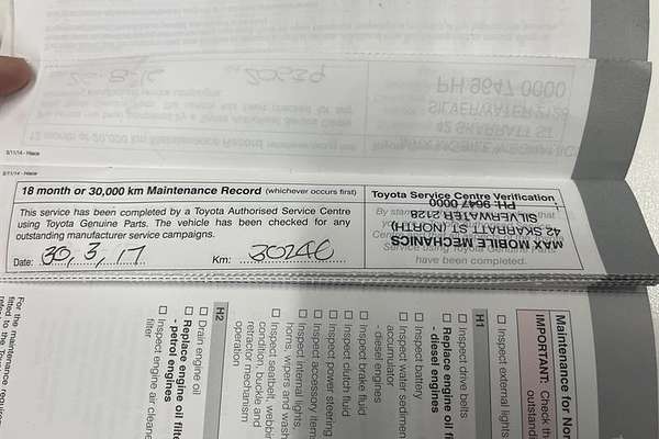 2015 Toyota Hiace Commuter TRH223R ELWB High Roof