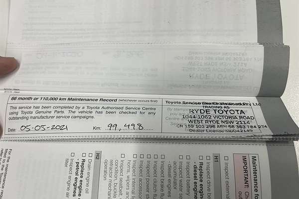 2015 Toyota Hiace Commuter TRH223R ELWB High Roof