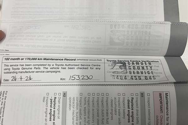 2015 Toyota Hiace Commuter TRH223R ELWB High Roof