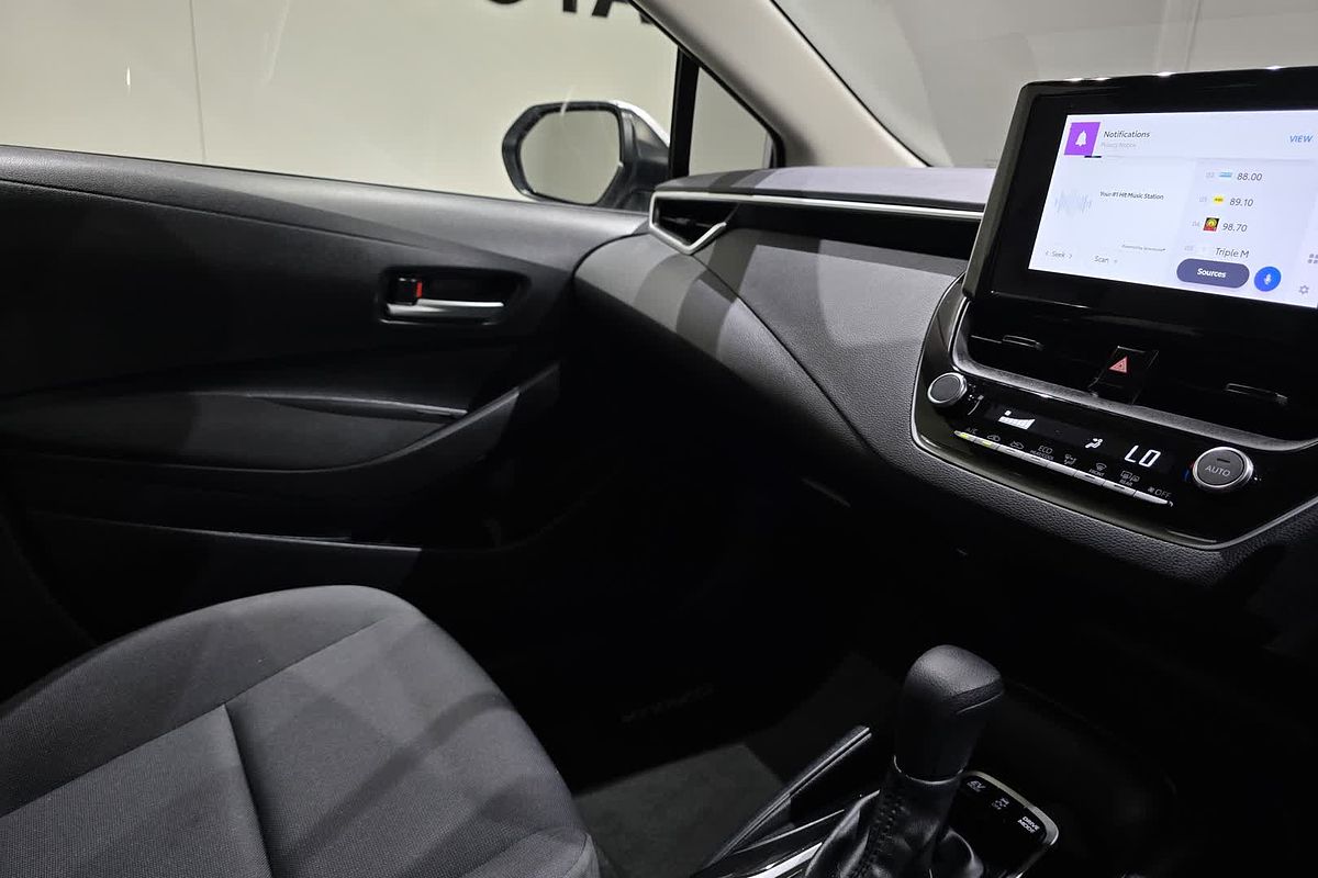 2024 Toyota Corolla Ascent Sport Hybrid ZWE219R