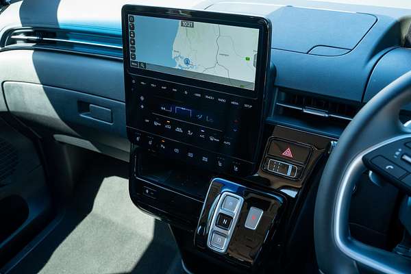 2025 Hyundai STARIA Highlander US4.V3