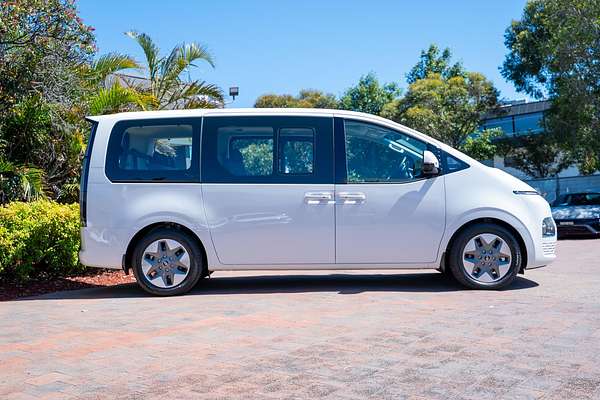 2025 Hyundai STARIA Highlander US4.V3
