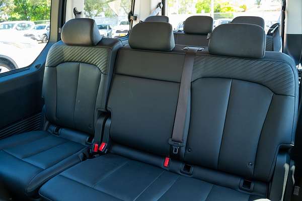 2025 Hyundai STARIA Highlander US4.V3