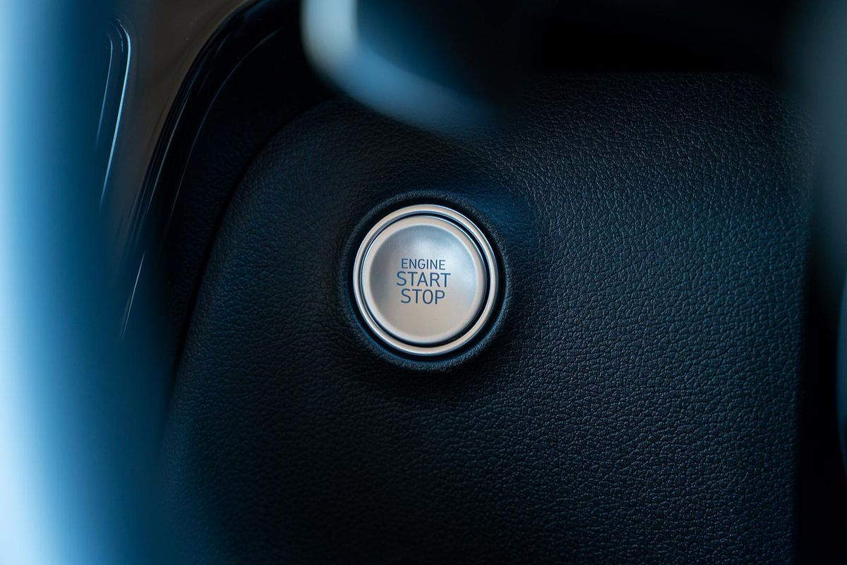 2025 Hyundai STARIA Highlander US4.V3