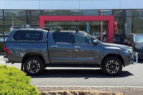2020 Toyota Hilux SR5 GUN126R 4X4