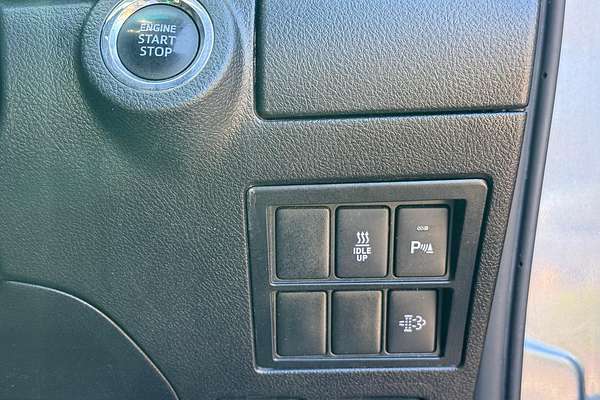 2020 Toyota Hilux SR5 GUN126R 4X4