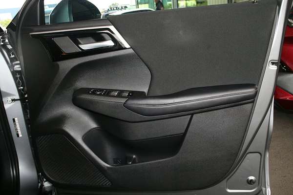 2023 Mitsubishi Outlander LS ZM