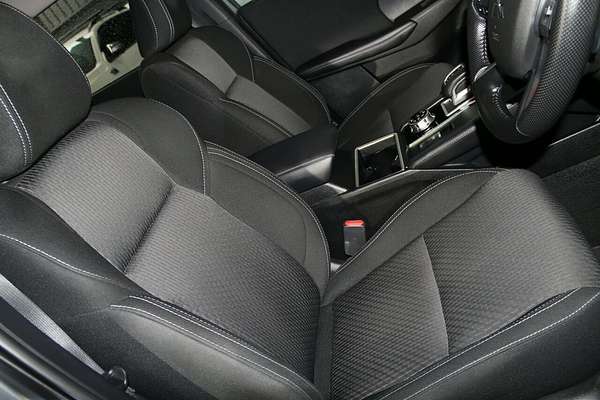 2023 Mitsubishi Outlander LS ZM