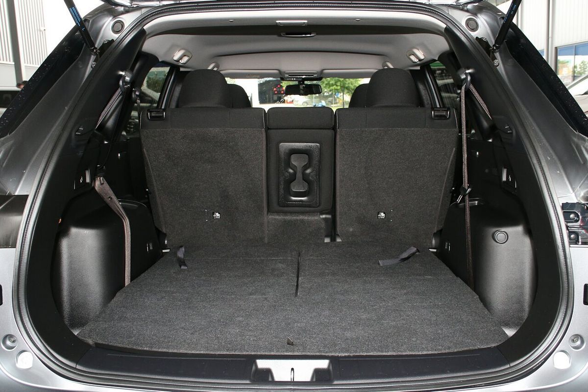 2023 Mitsubishi Outlander LS ZM