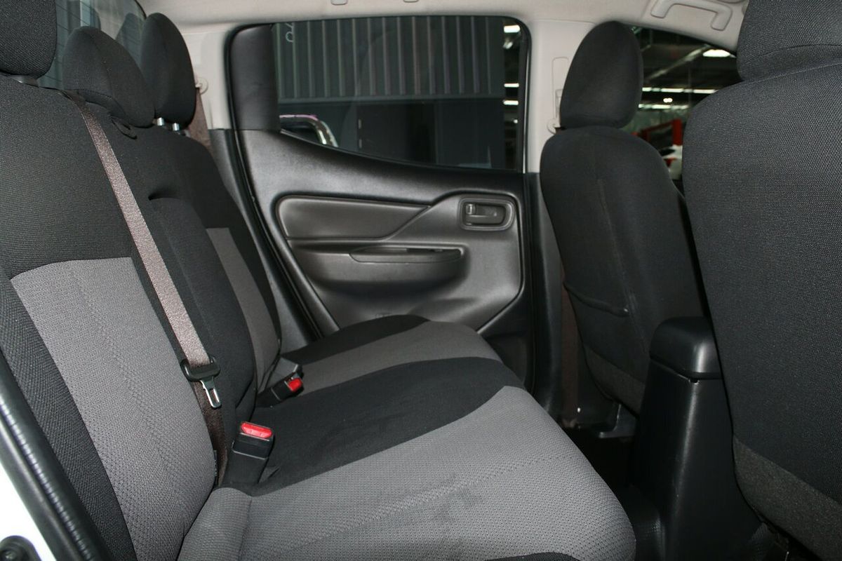 2016 Mitsubishi Triton GLX+ MQ 4X4