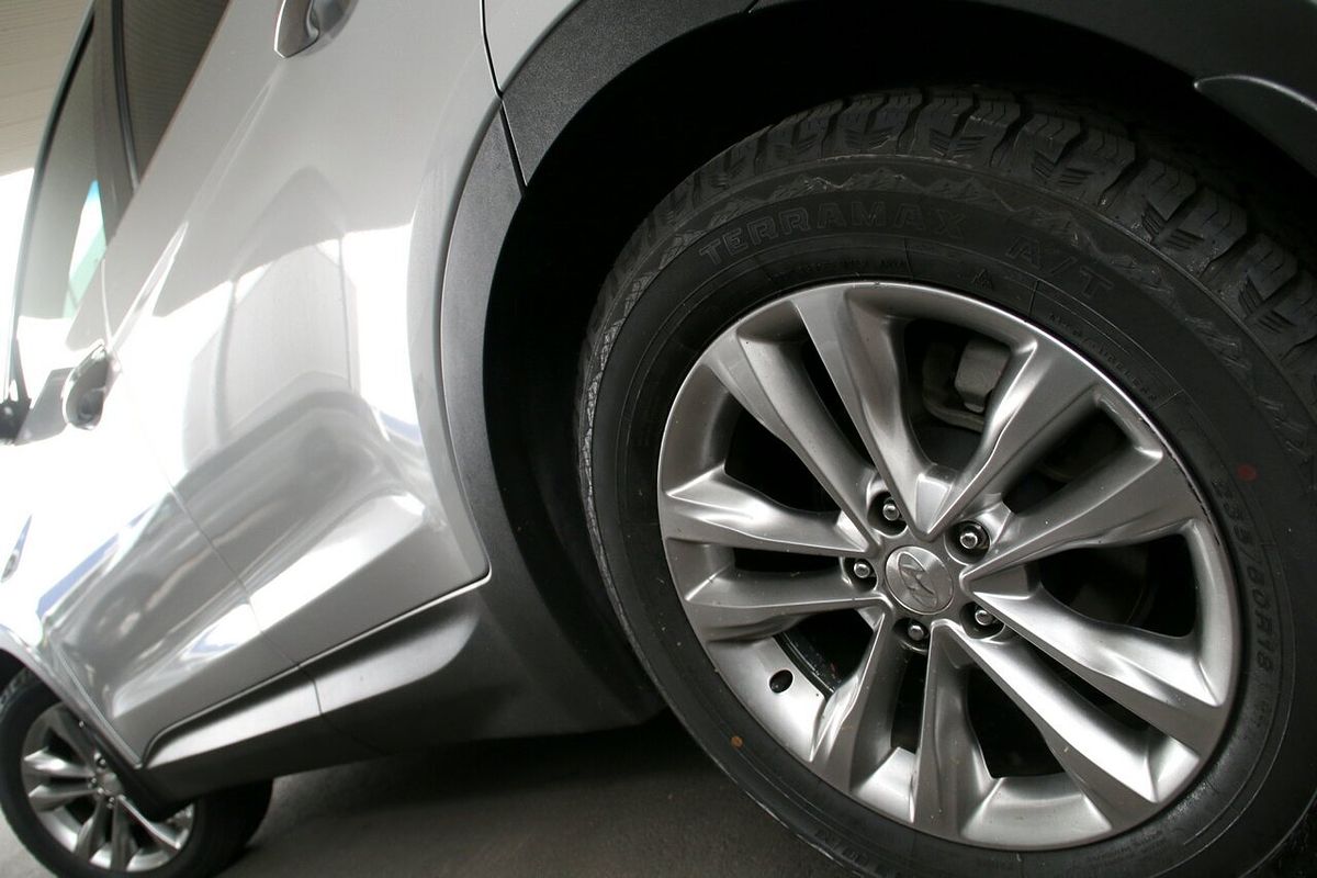 2016 Hyundai Santa Fe Elite DM3 Series II