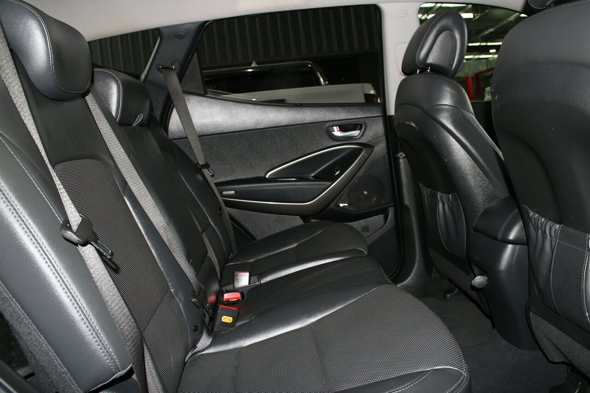 2016 Hyundai Santa Fe Elite DM3 Series II