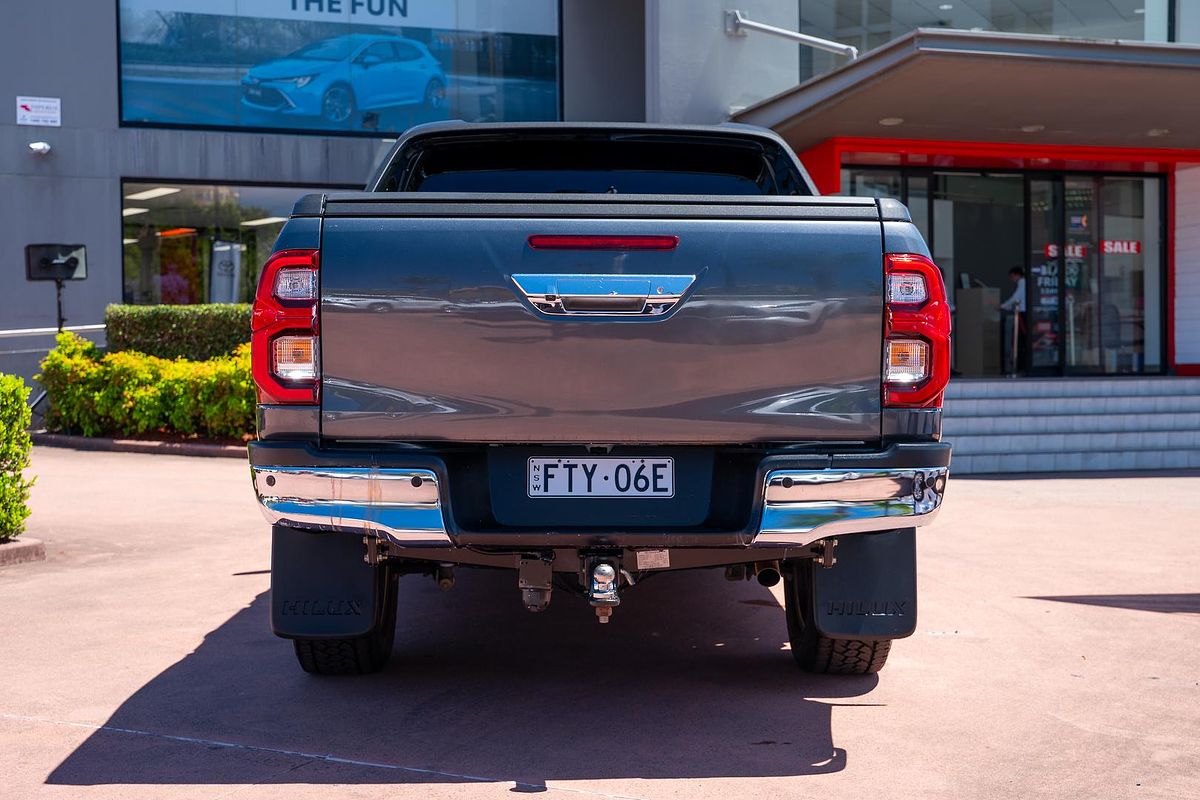 2020 Toyota Hilux SR5 GUN126R 4X4