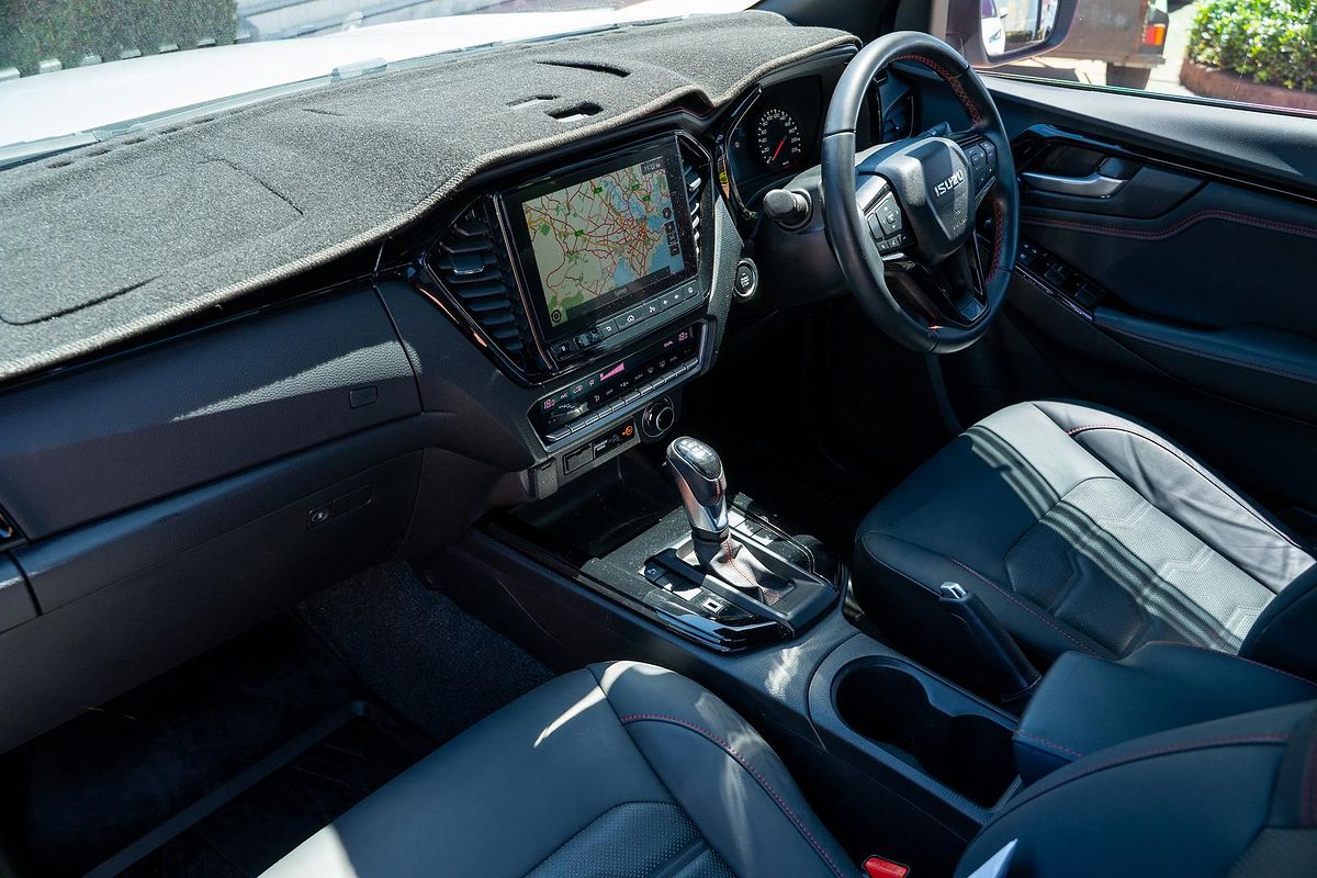 2023 Isuzu D-MAX X-TERRAIN 4X4