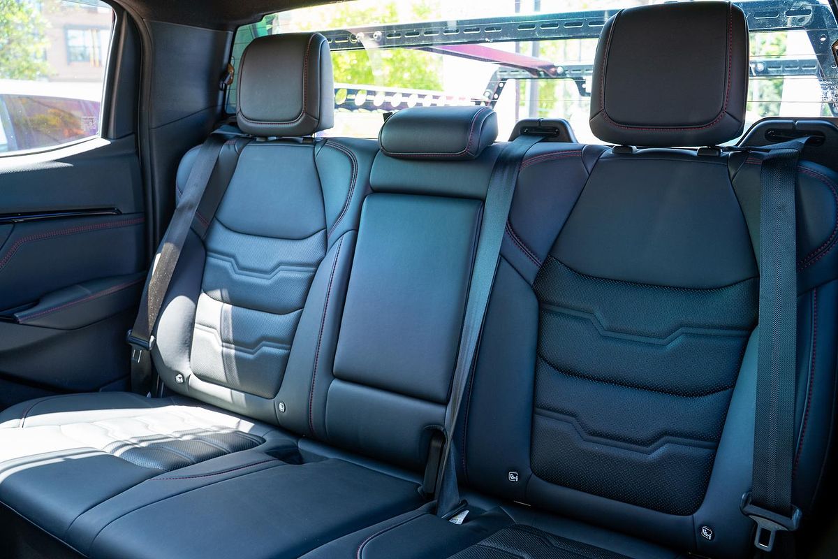 2023 Isuzu D-MAX X-TERRAIN 4X4