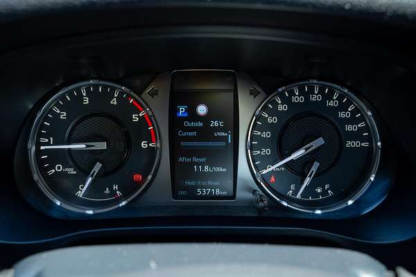 2020 Toyota Hilux SR5 GUN126R 4X4