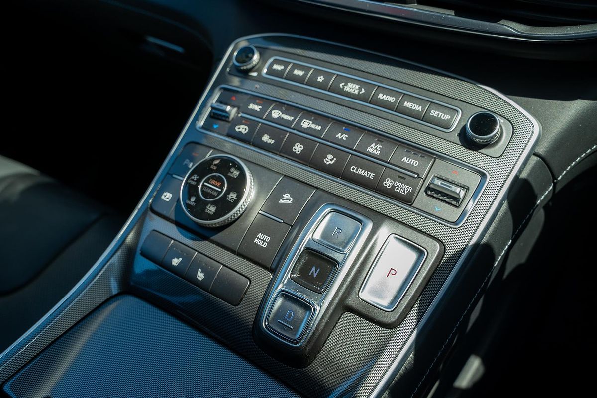 2022 Hyundai Santa Fe Hybrid Elite TM.V4