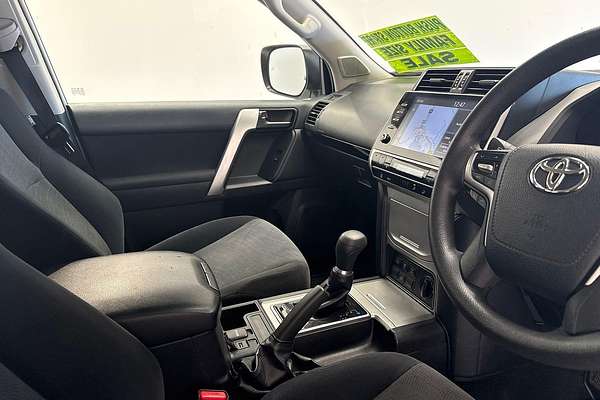 2022 Toyota Landcruiser Prado GX GDJ150R