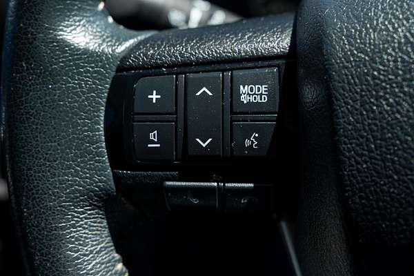 2020 Toyota Hilux SR5 GUN126R 4X4