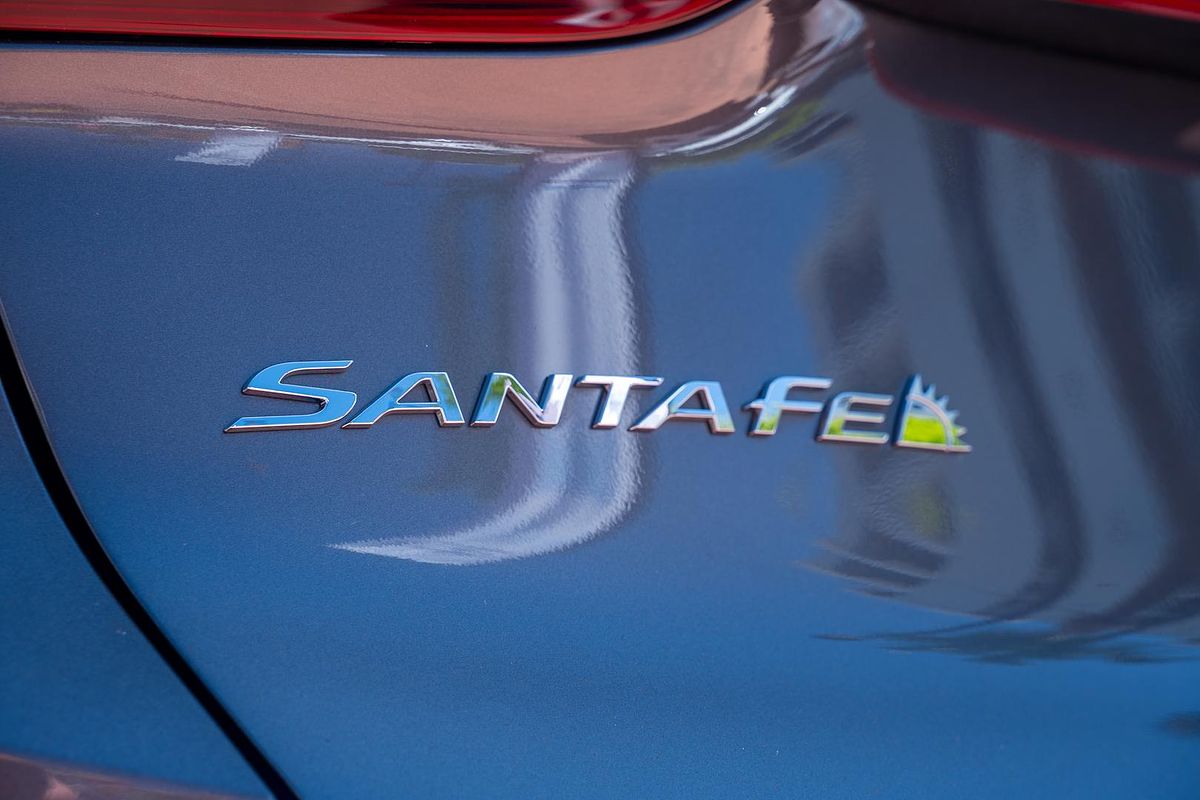 2022 Hyundai Santa Fe Hybrid Elite TM.V4