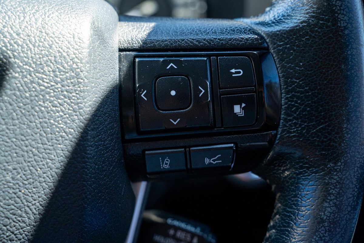 2020 Toyota Hilux SR5 GUN126R 4X4