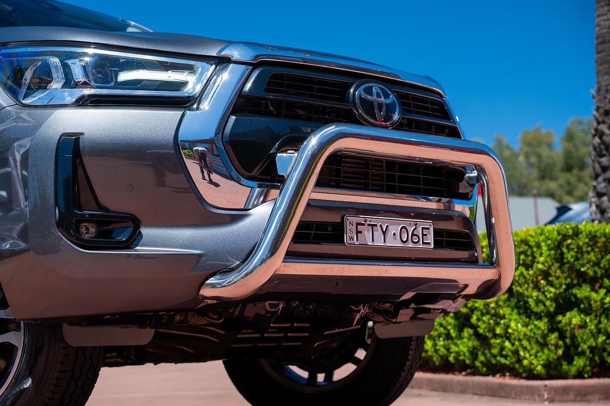2020 Toyota Hilux SR5 GUN126R 4X4