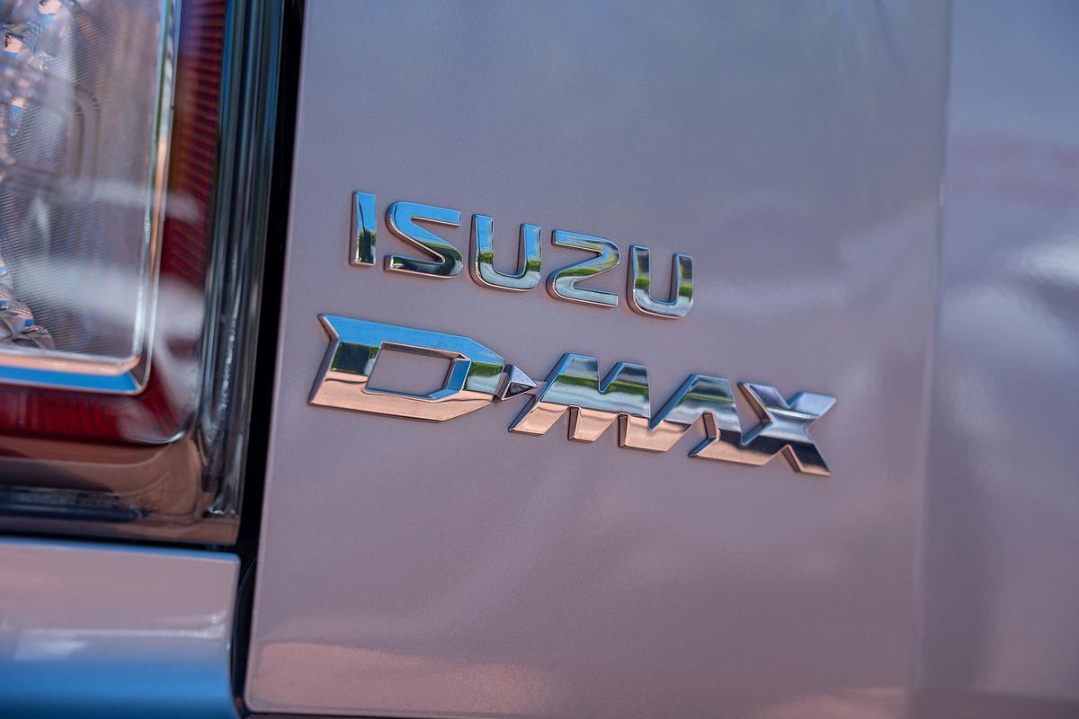2023 Isuzu D-MAX X-TERRAIN 4X4