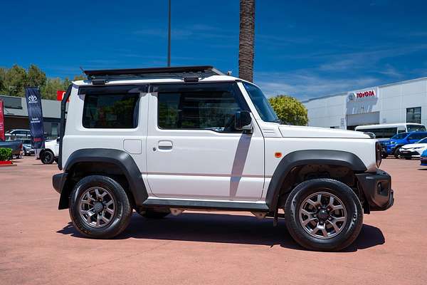 2023 Suzuki Jimny GLX GJ