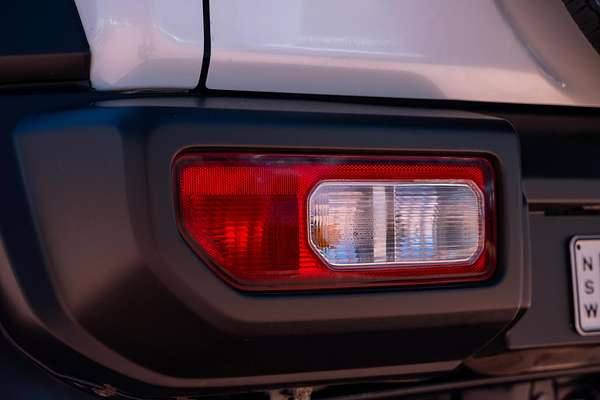 2023 Suzuki Jimny GLX GJ