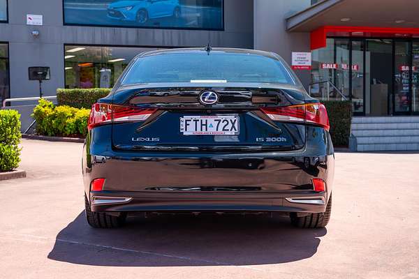 2017 Lexus IS IS300h F Sport AVE30R