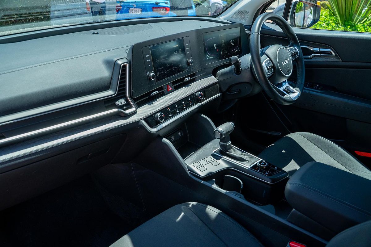 2024 Kia Sportage S NQ5