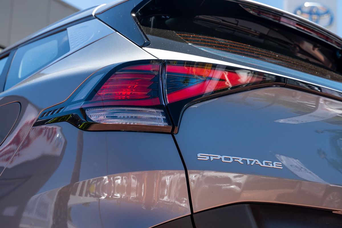 2024 Kia Sportage S NQ5