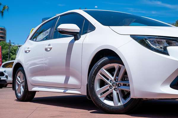 2019 Toyota Corolla Ascent Sport MZEA12R