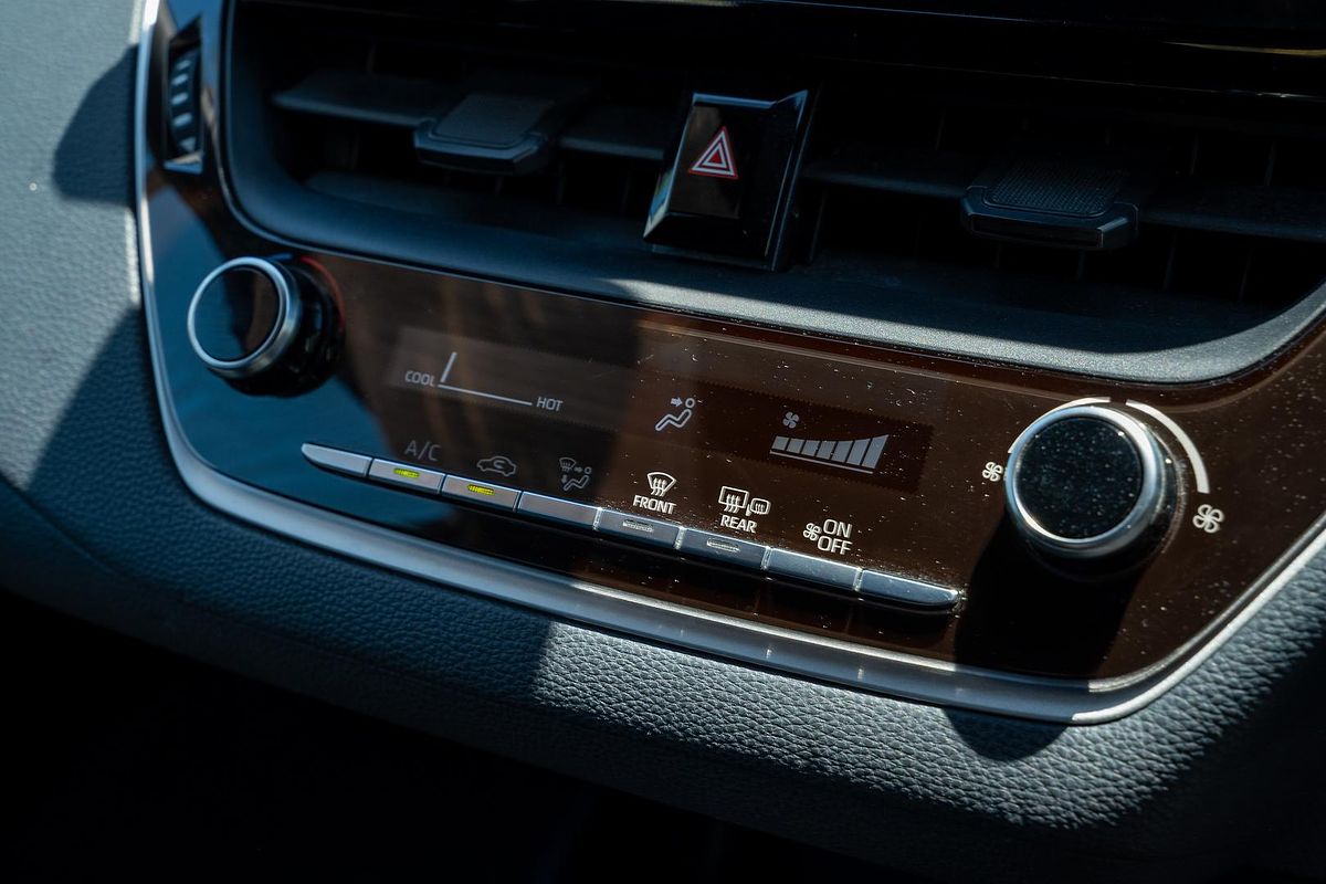 2019 Toyota Corolla Ascent Sport MZEA12R