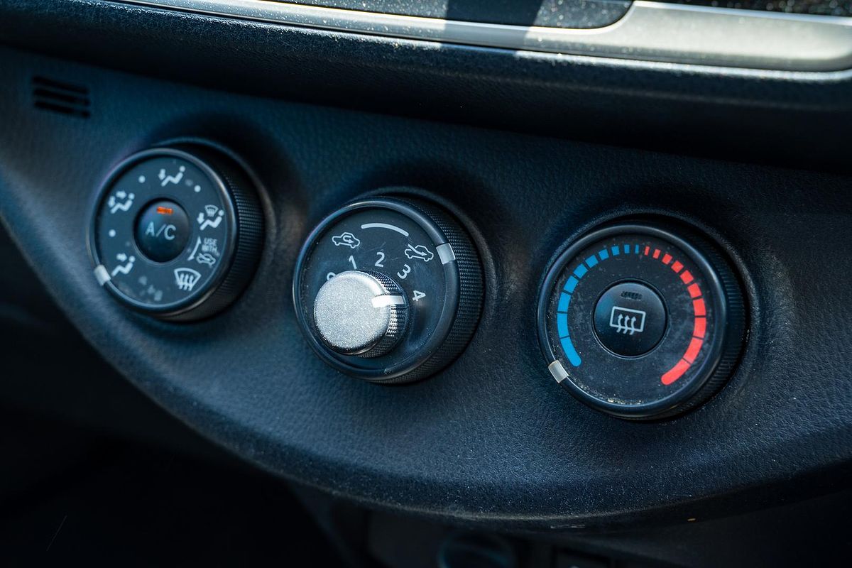 2015 Toyota Yaris Ascent NCP130R