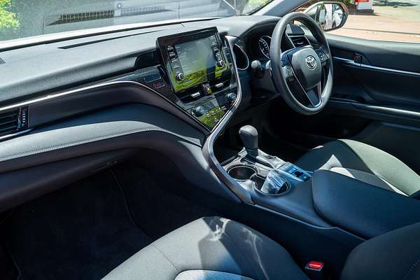 2024 Toyota Camry Ascent AXVH70R