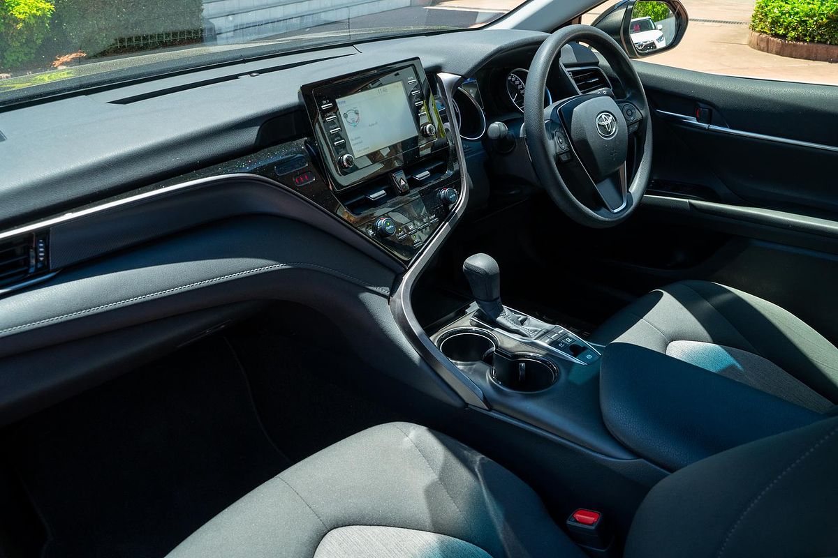 2024 Toyota Camry Ascent AXVH70R