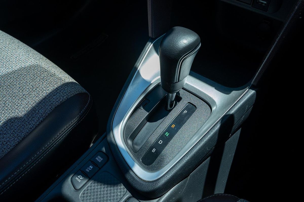 2022 Toyota Yaris Cross Urban MXPJ10R