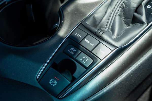 2024 Toyota Camry Ascent AXVH70R