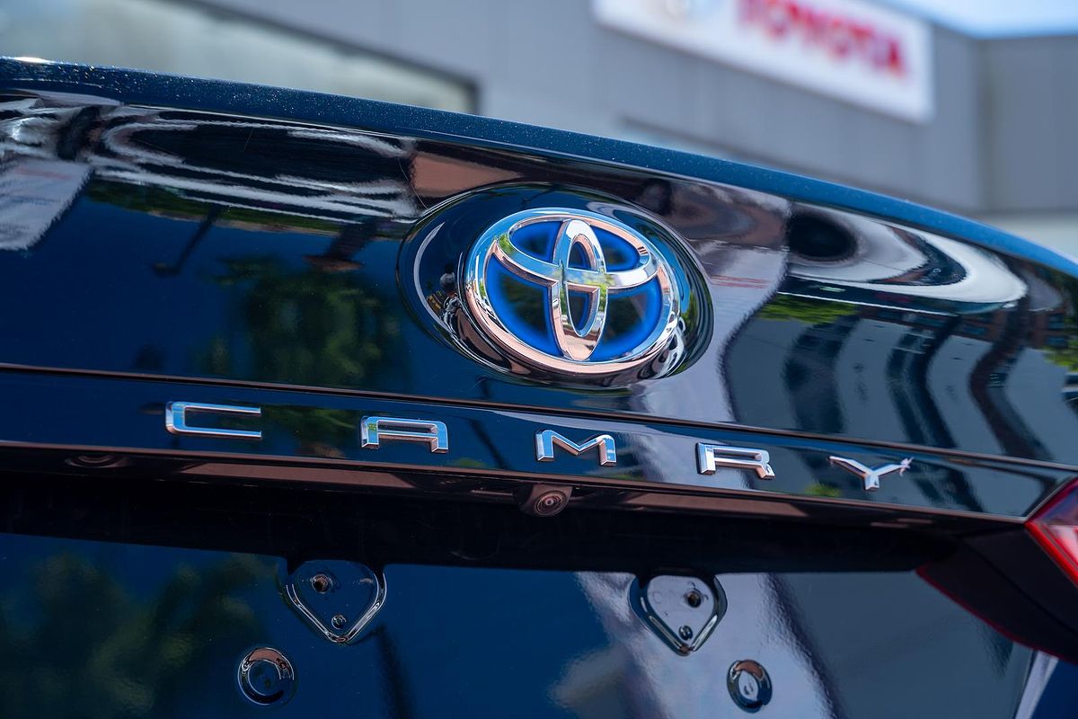 2024 Toyota Camry Ascent AXVH70R