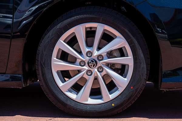 2024 Toyota Camry Ascent AXVH70R