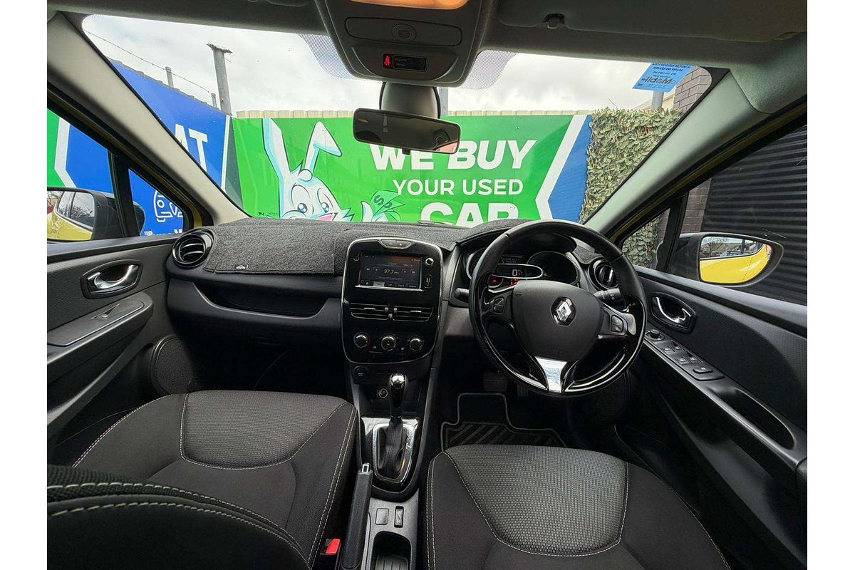 2014 Renault Clio Expression IV B98