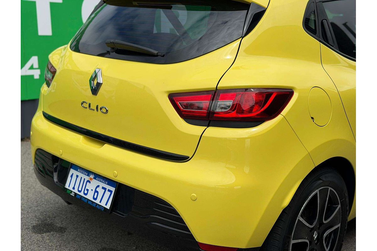 2014 Renault Clio Expression IV B98