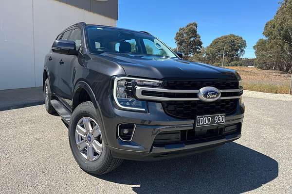 2024 Ford Everest Ambiente 2.0L