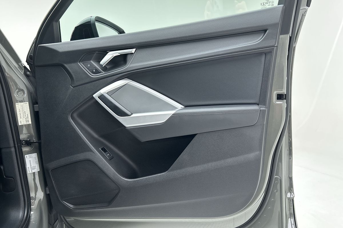 2021 Audi Q3 35 TFSI F3