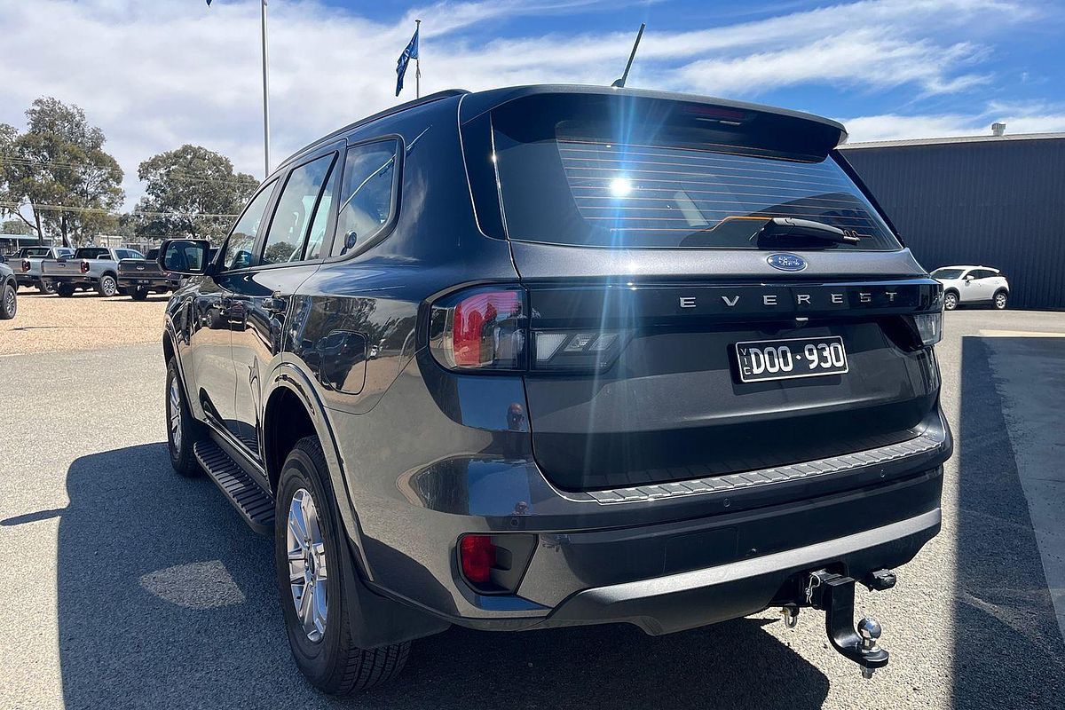 2024 Ford Everest Ambiente 2.0L