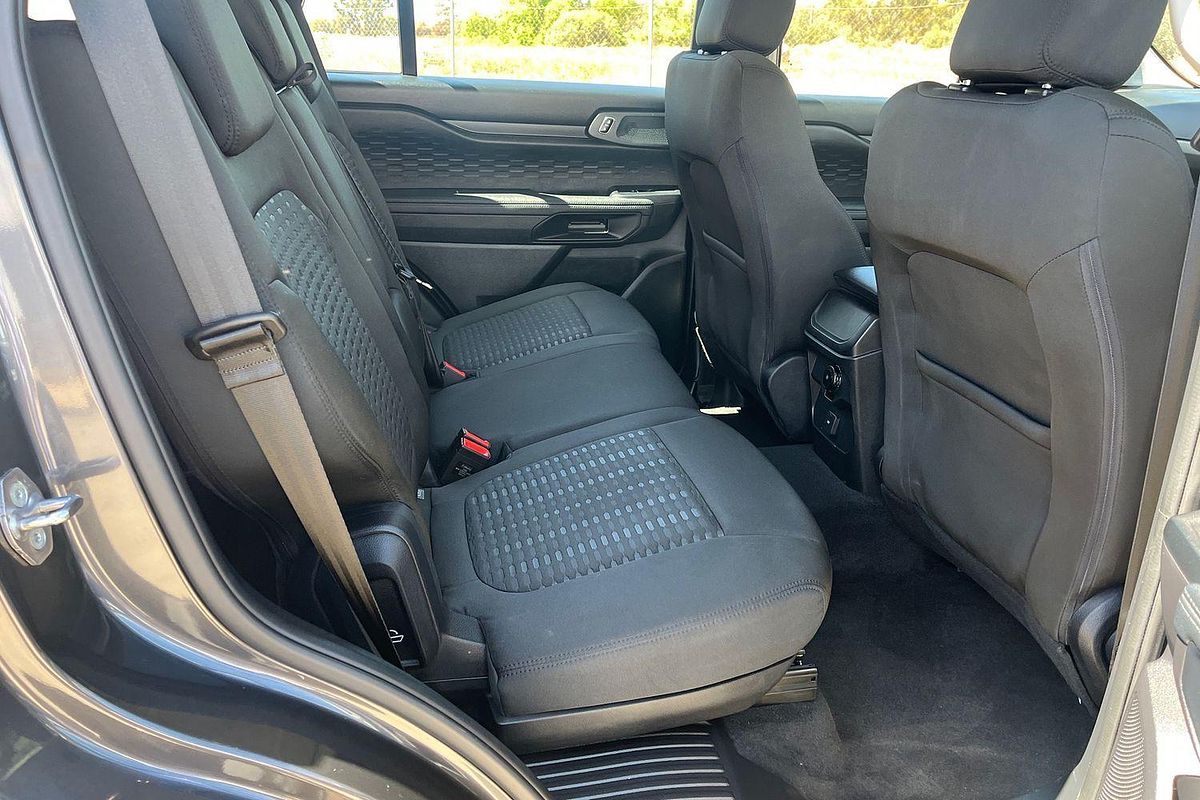 2024 Ford Everest Ambiente 2.0L