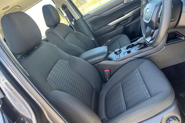 2024 Ford Everest Ambiente 2.0L